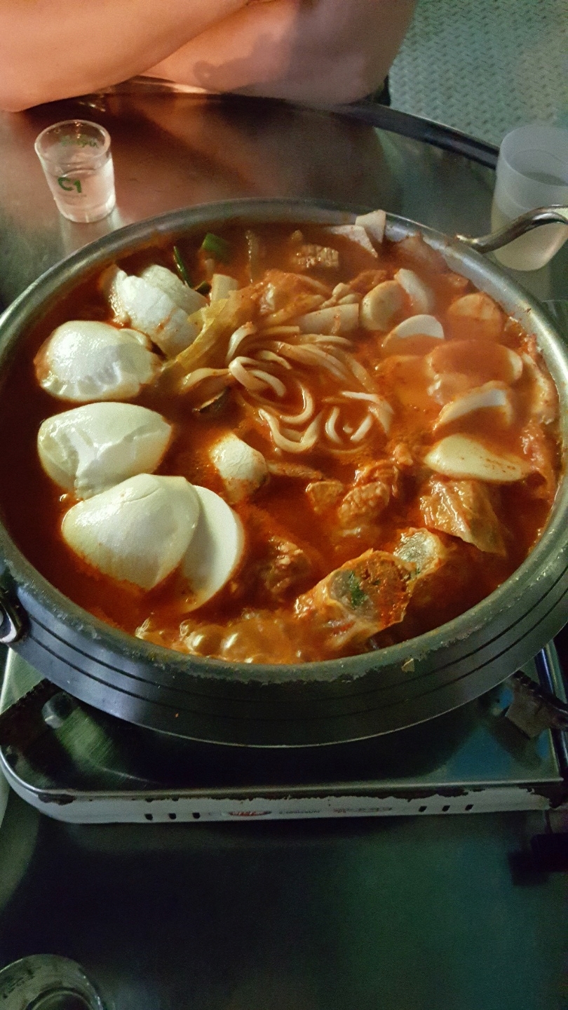 고향김치전골 :: 웃긴대학 요리 고향김치전골