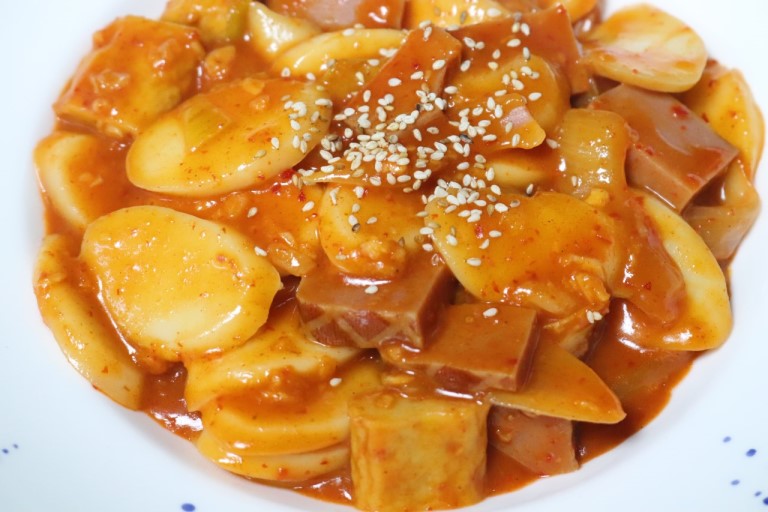 메불메 갈리는 떡볶이.JPG :: 웃긴대학 대기자료 메불메 갈리는 떡볶이.JPG