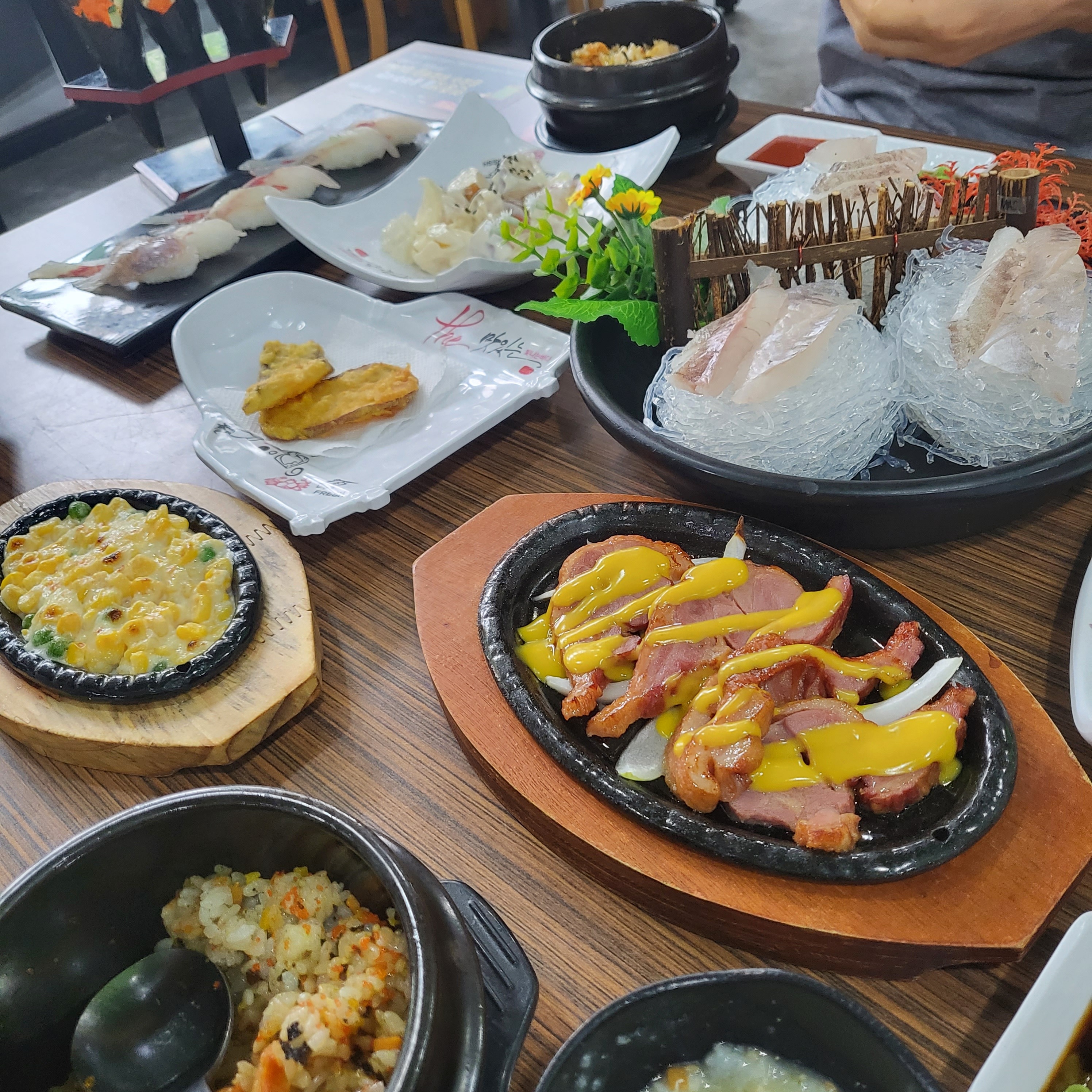 우리동네 만원 회정식.jpg :: 웃긴대학 대기자료 우리동네 만원 회정식.jpg