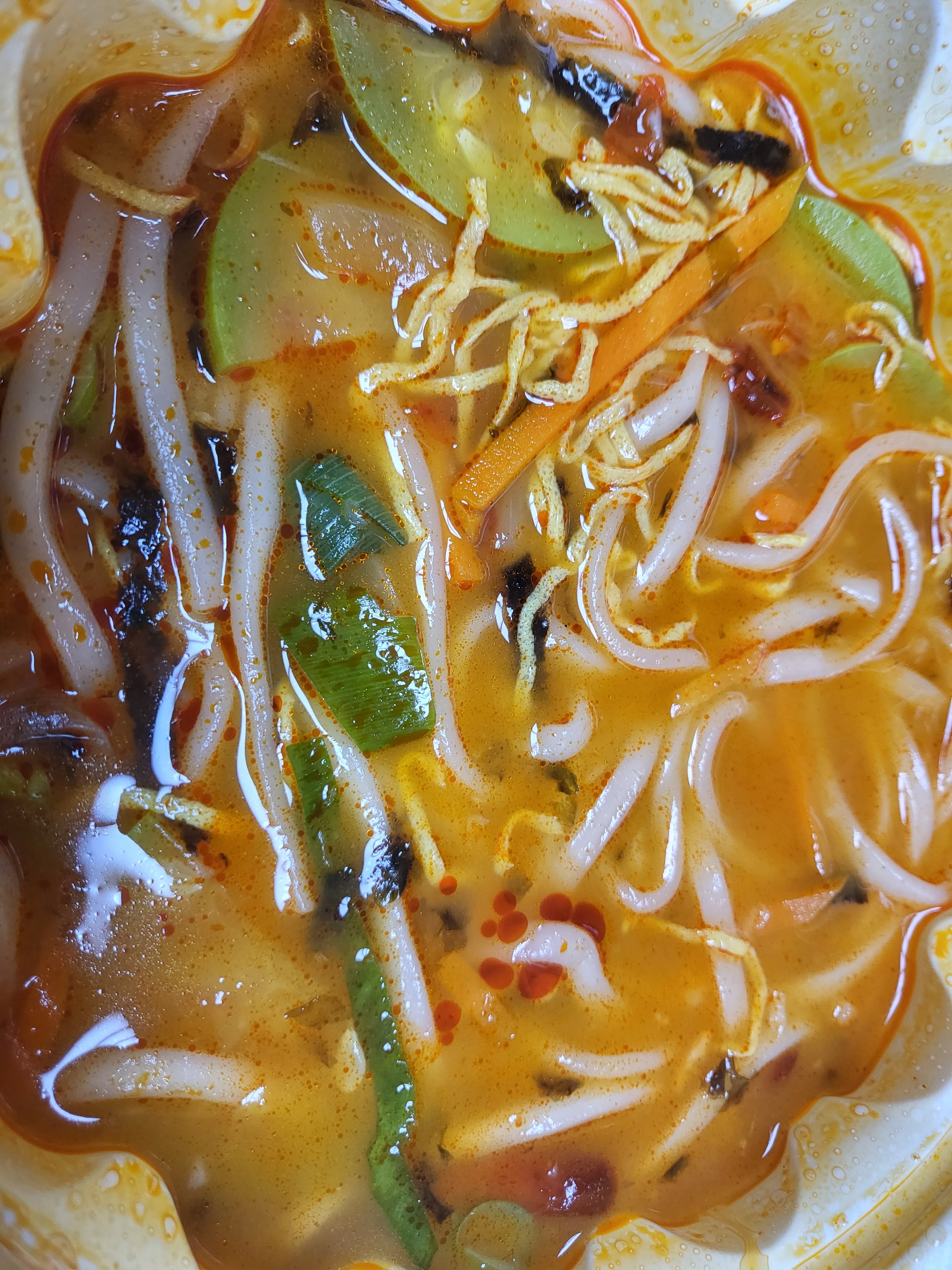 칼국수 너무 짜다